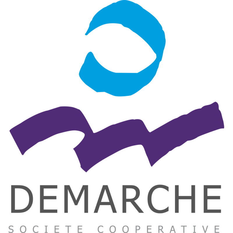 Démarche est une société coopérative à but non lucratif et d’utilité publique créée en 1992. Son objectif est de renforcer l’employabilité et d’accompagner vers l’insertion sur le marché du travail.