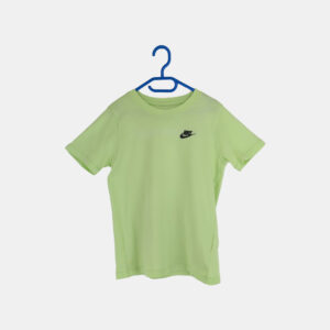 T-shirt Fille NIKE Vert 134 - 146 cm