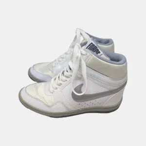Baskets Femme NIKE Blanc 36.5